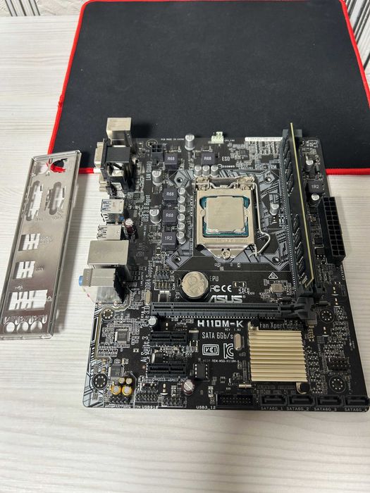 Intel core i5 8400 + мат плата Asus + DDR4 16Gb + кулер