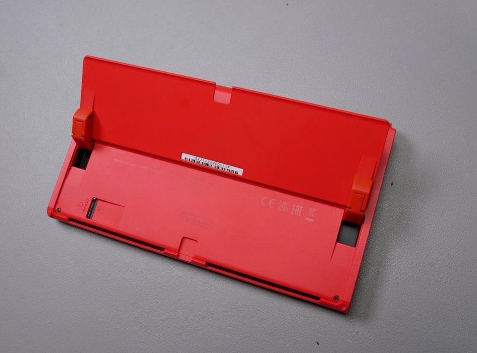 Konsola Nintendo Switch OLED Czerwona Mario Red