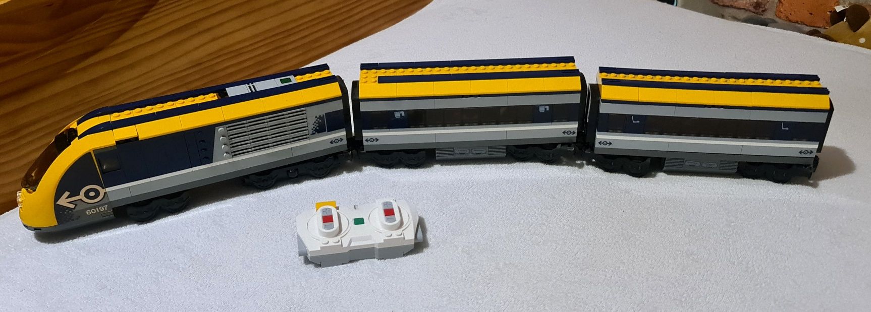 Lego city 60197 pociąg pasażerski.