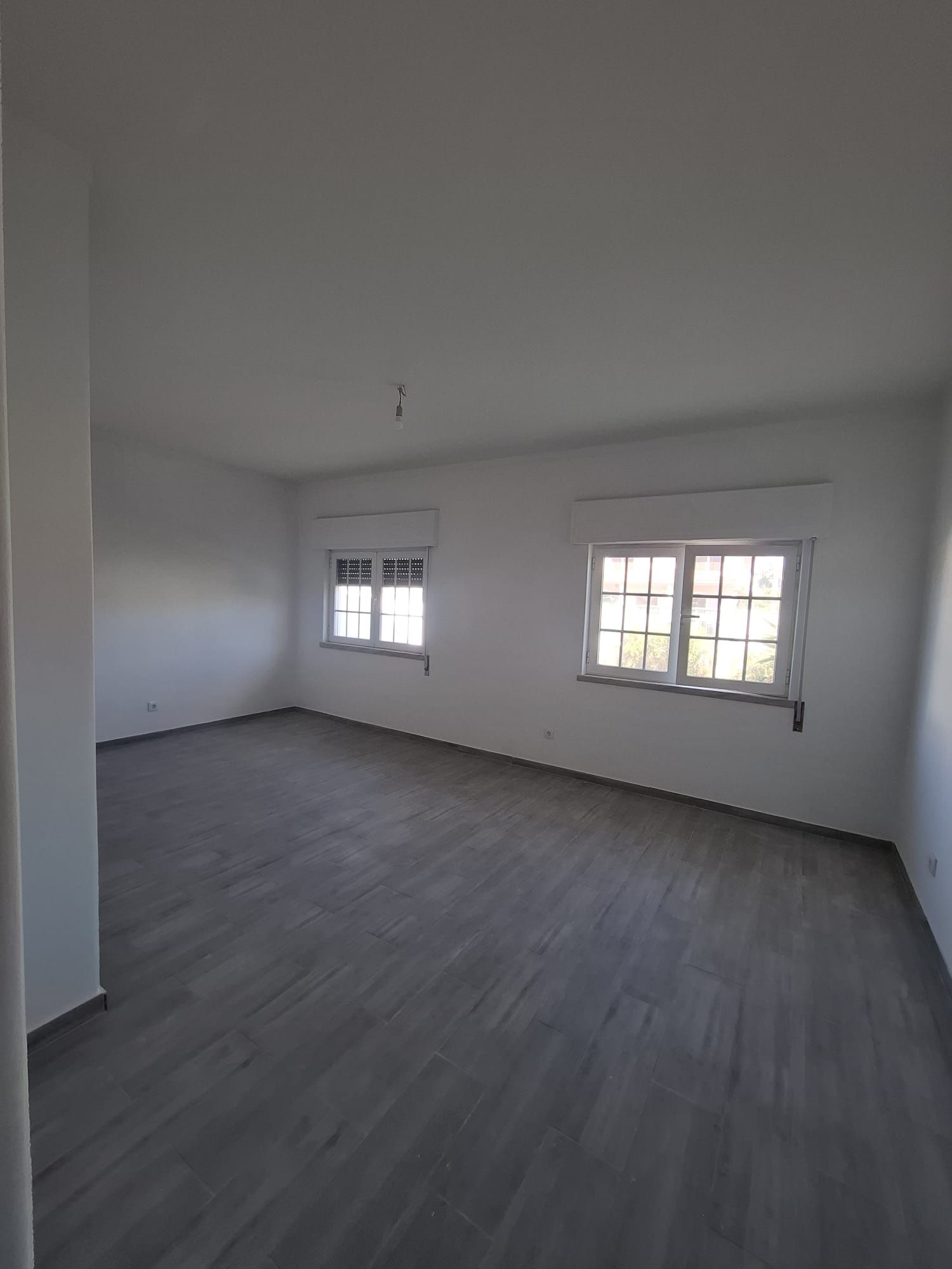 Vende-se T2 - Moradia