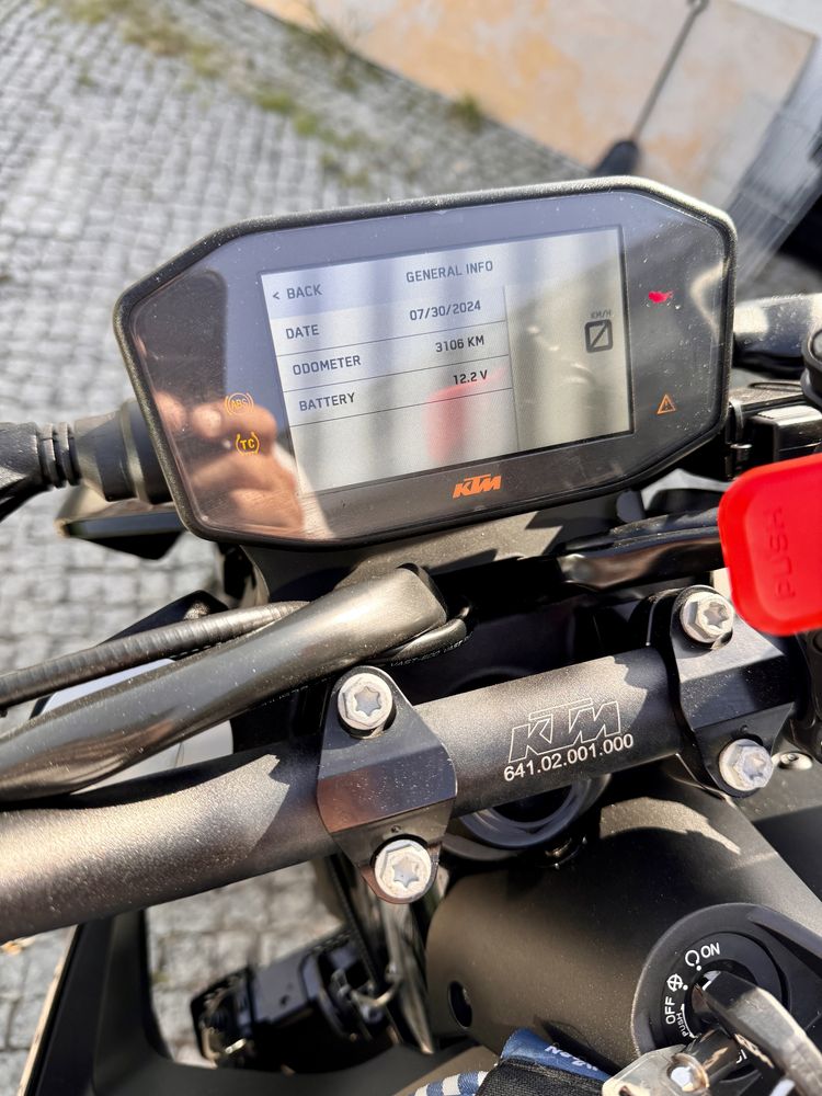 KTM Duke 790 3milkm troco