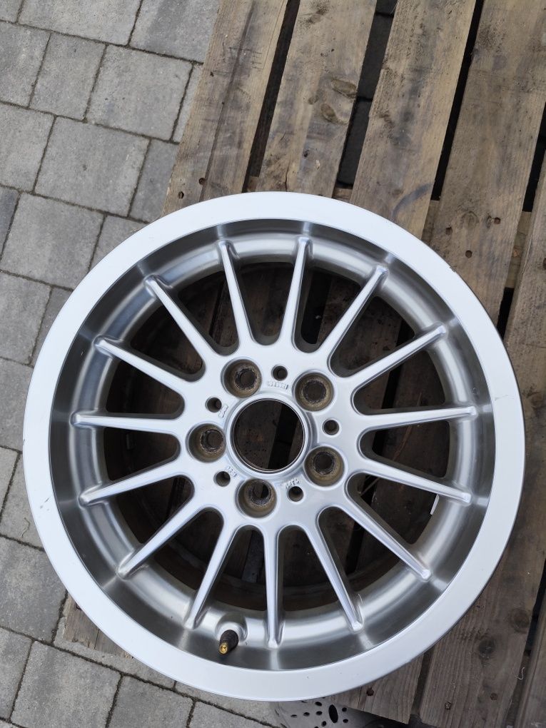 BMW E39 FELGA WZ-32 7JX16 ET20