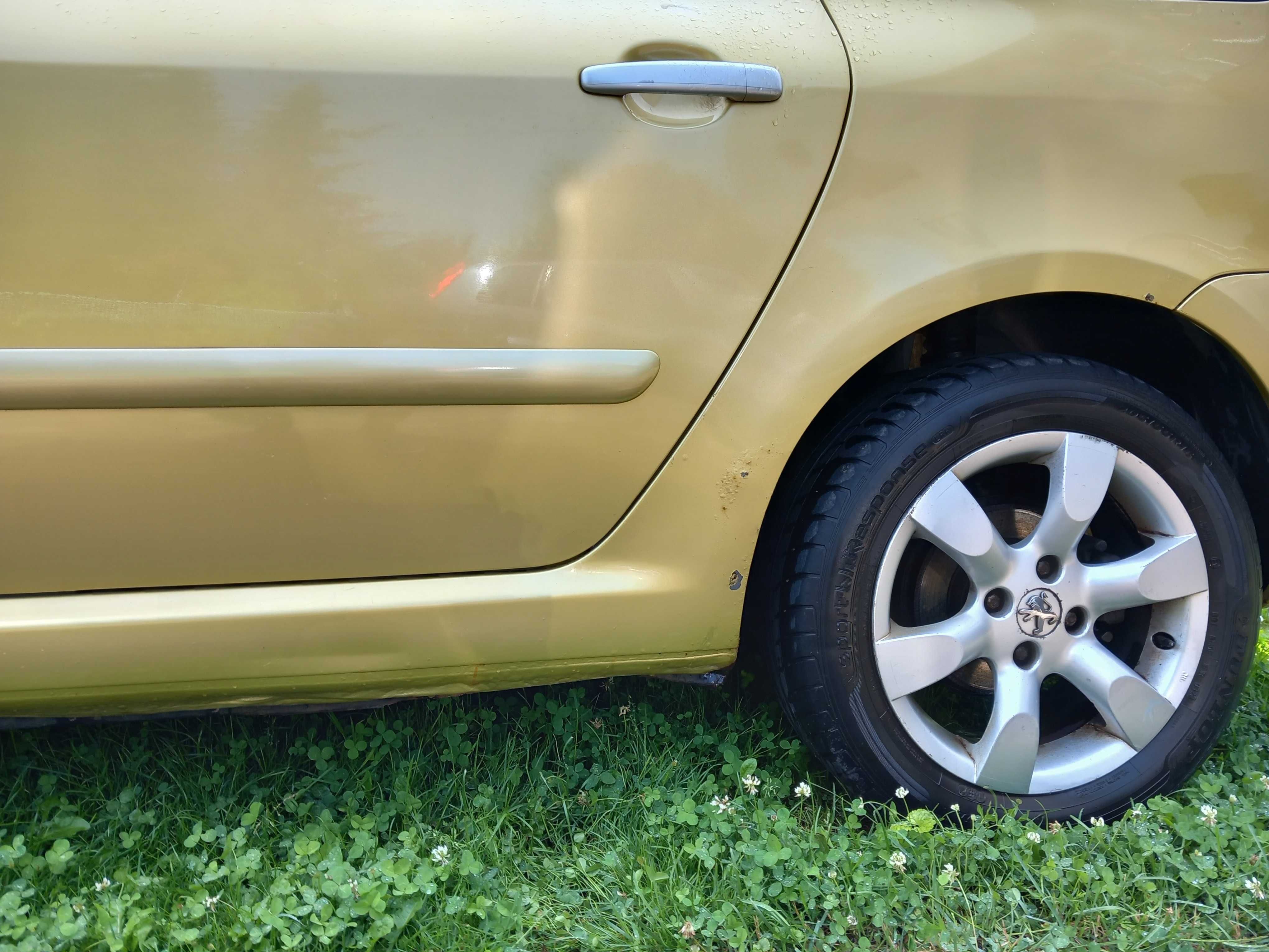 PEUGEOT 307 SW 1.6  rok  2005