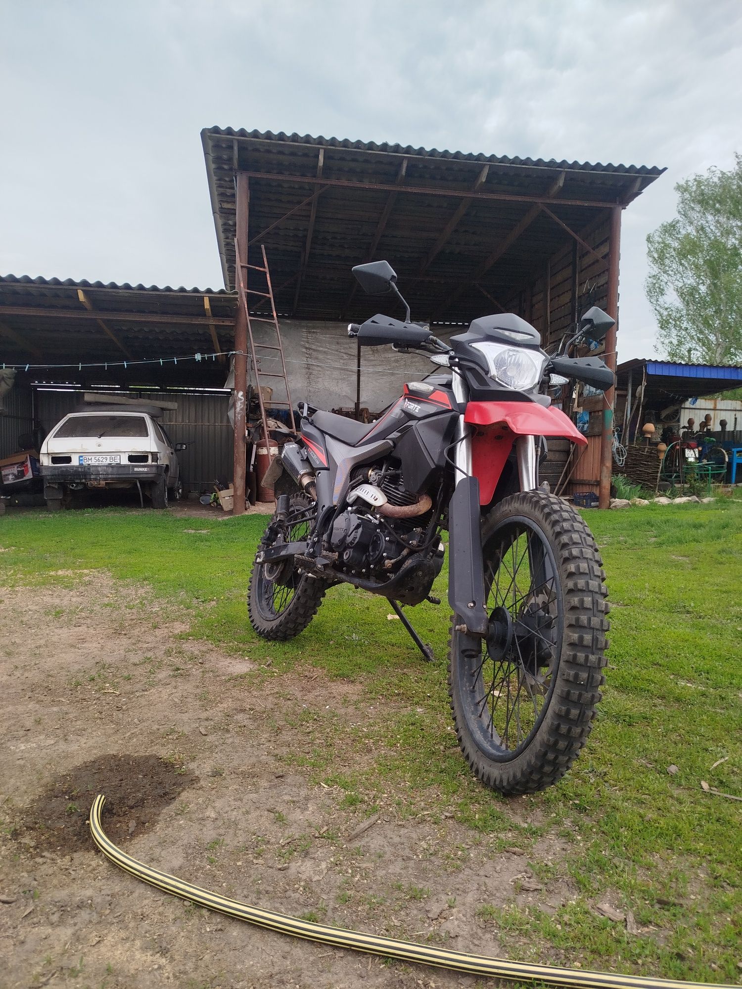 Продам Fortr Forte FT300GY-C5D