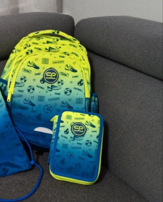 Zestaw CoolPack wzór Football 2T plecak i piórnik.