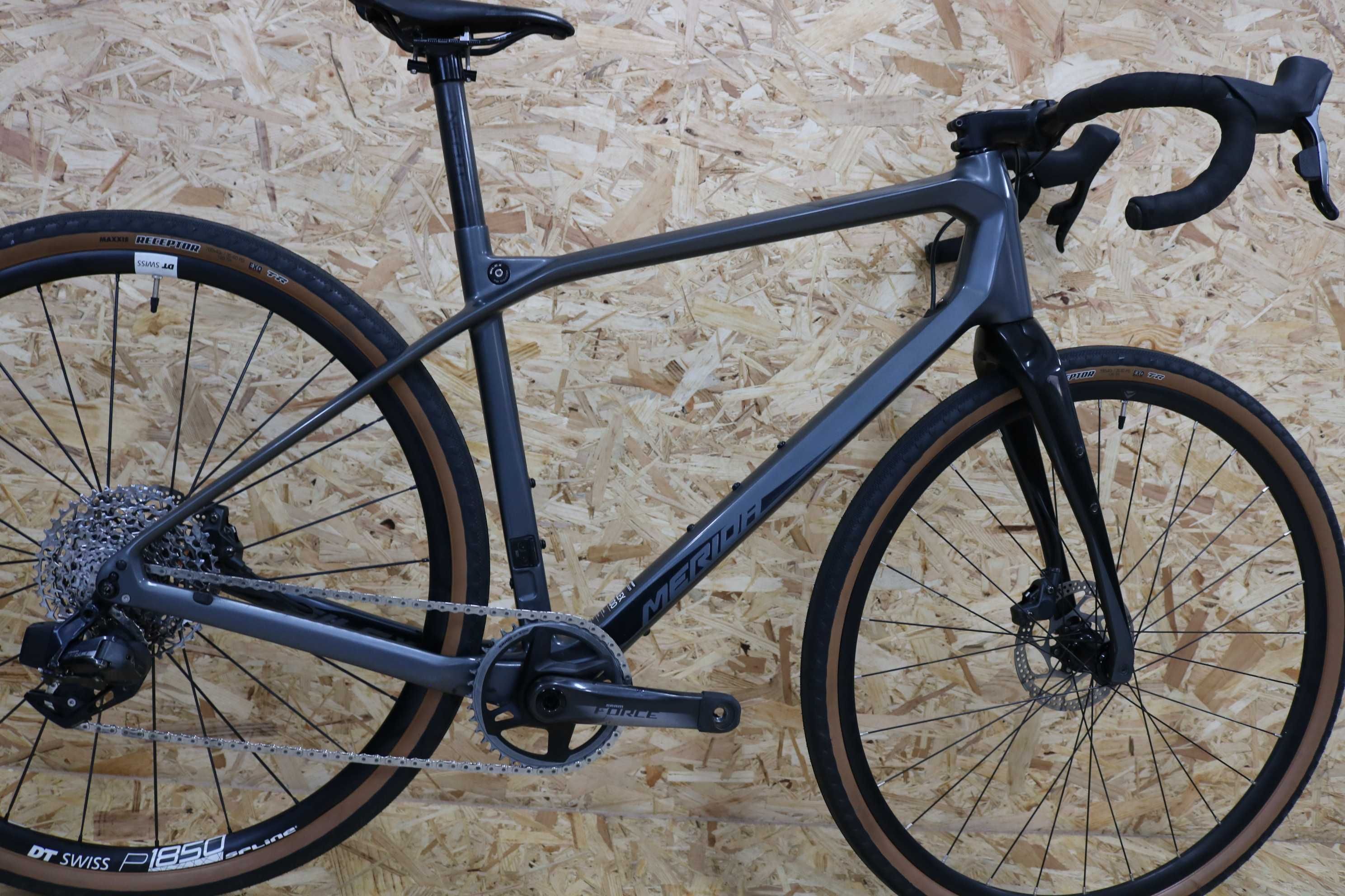 Bicicleta Gravel carbono Merida Silex 4000 - Sram Force AXS