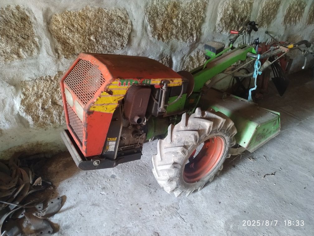 Motocultivador lombardini 14 cv trator manual