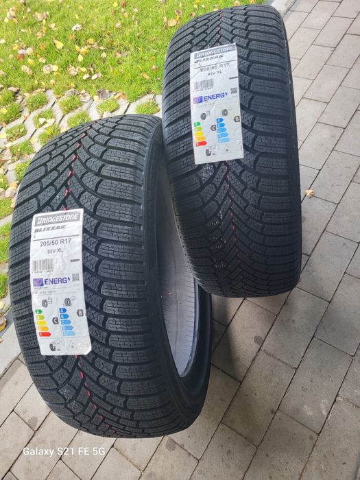 Bridgestone W205/50 R17  Weather control A005 EVO 93V XL