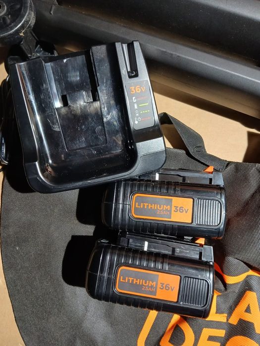 Dmuchawa odkurzacz Black Decker 36V