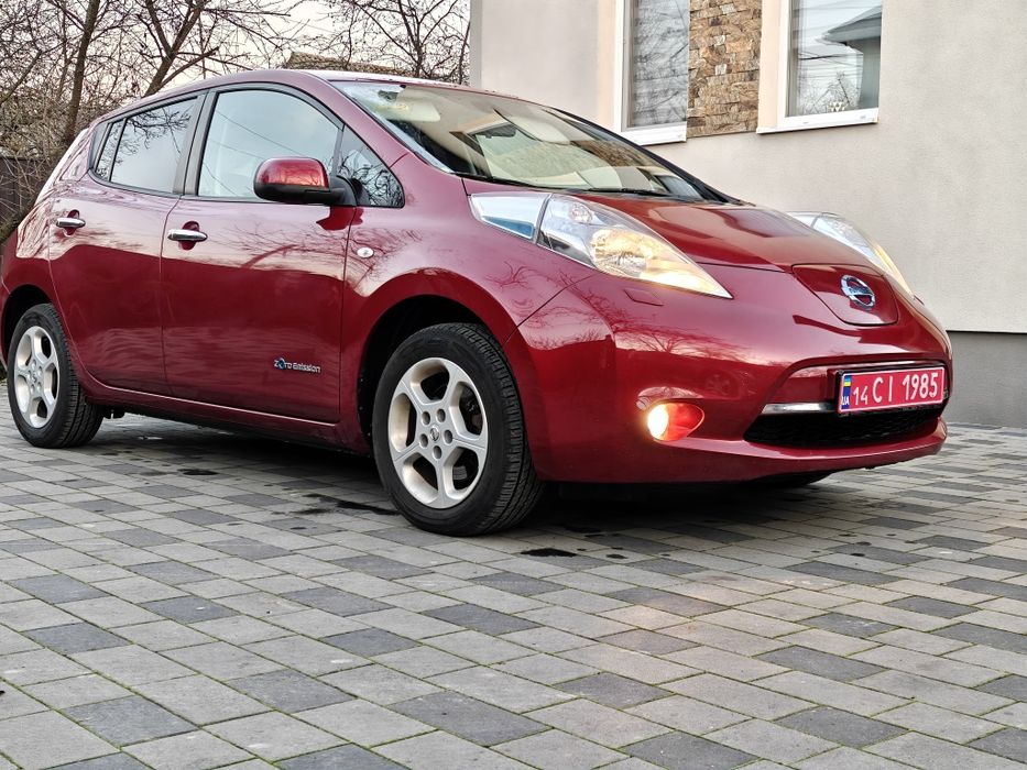 Nissan leaf 30kw 2017р. 73%