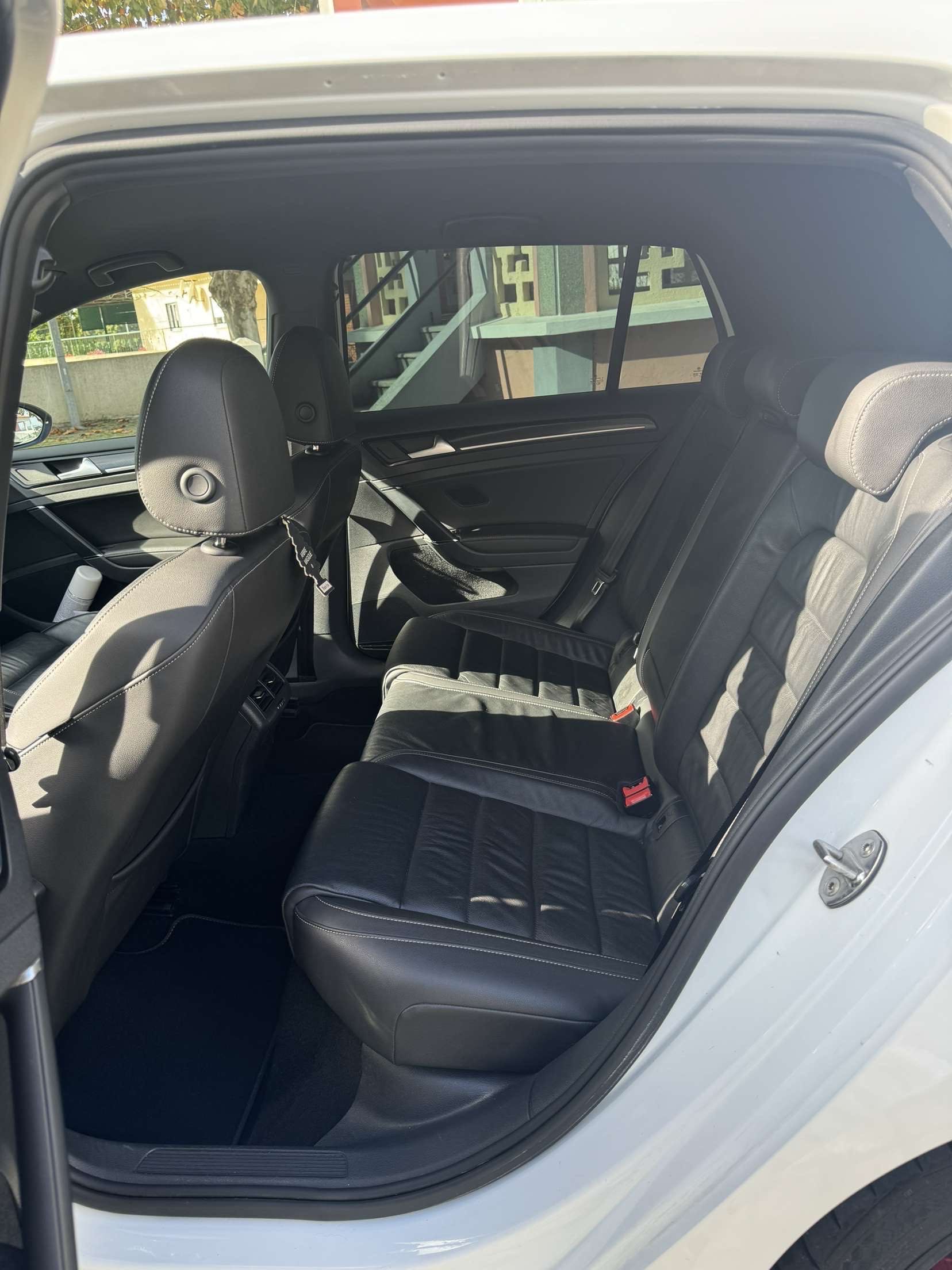 Volkswagen golf 7r