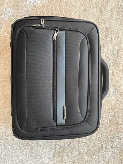 Samsonite Pasta para Portátil 15.6'' c/ Porta USB VECTURA EVO Preto