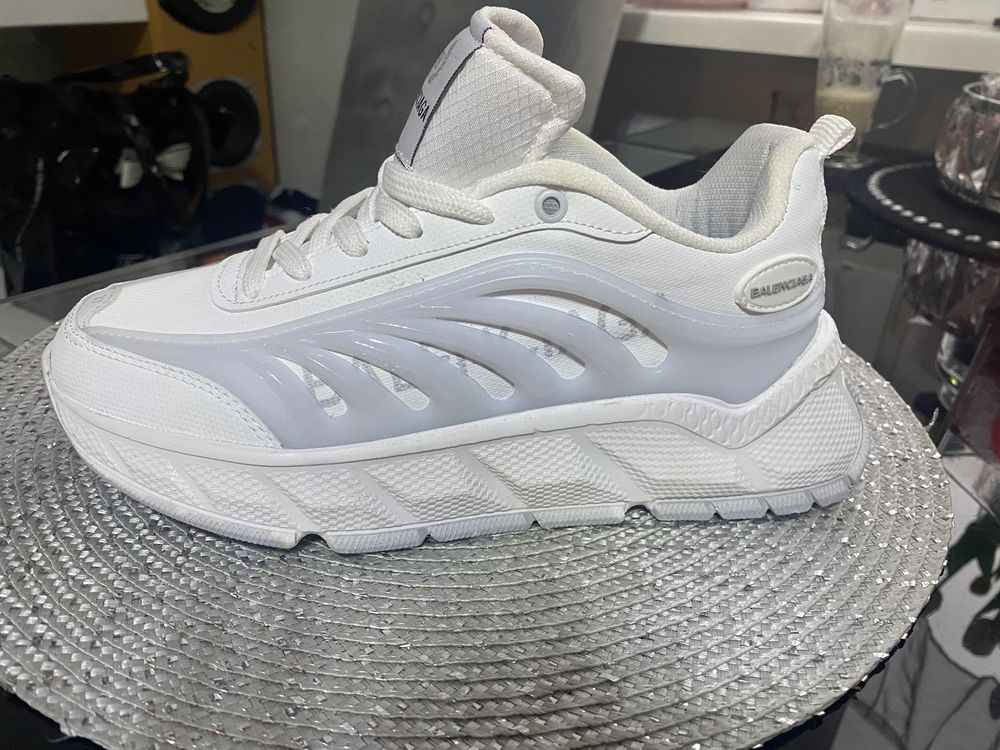 Adidasy balenciaga r.37