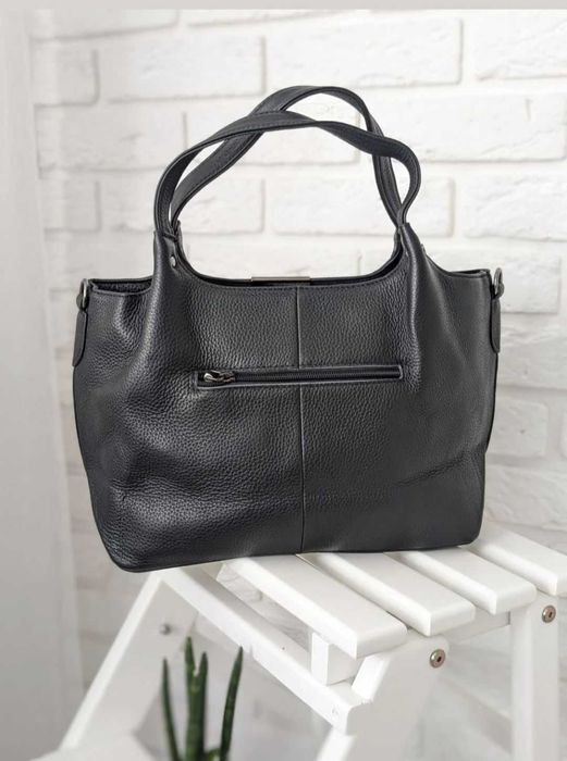 Гарна жіноча шкіряна сумка чорна, рижа