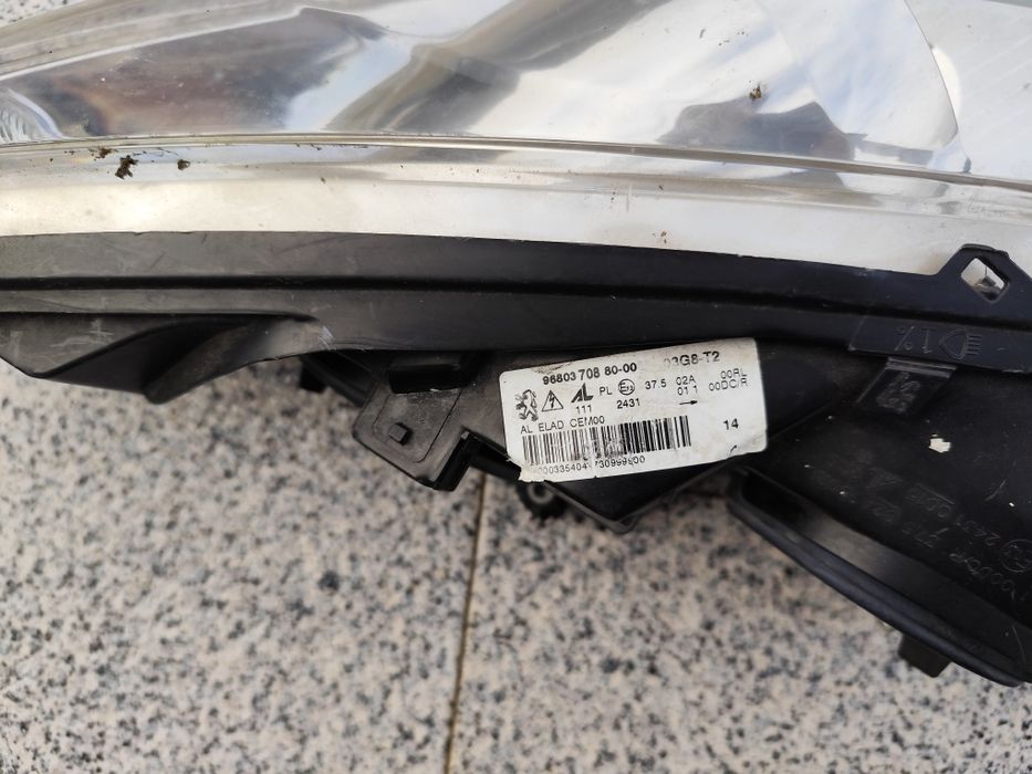 Óticas xénon Peugeot 308