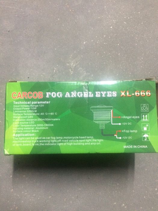 Farois led nevoeiro e diurna