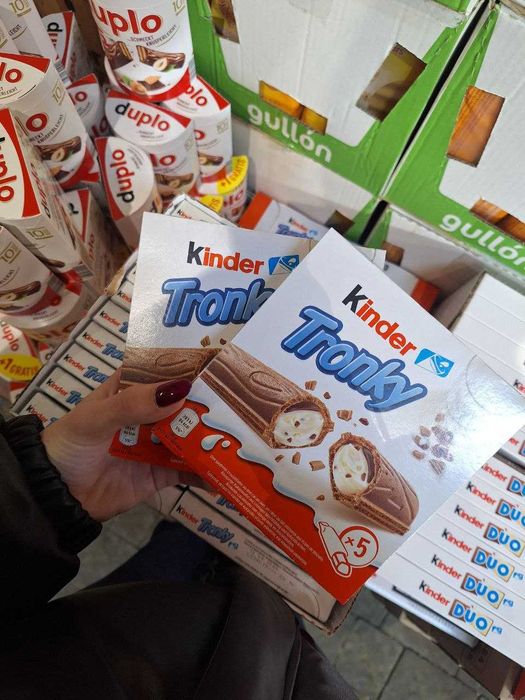 Новорічні солодощі Кіндер Нутела Адвент календарі Кекс Панеттоне