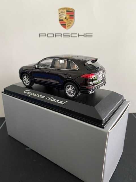 Porsche Cayenne E2 II diesel - 1/43 escala