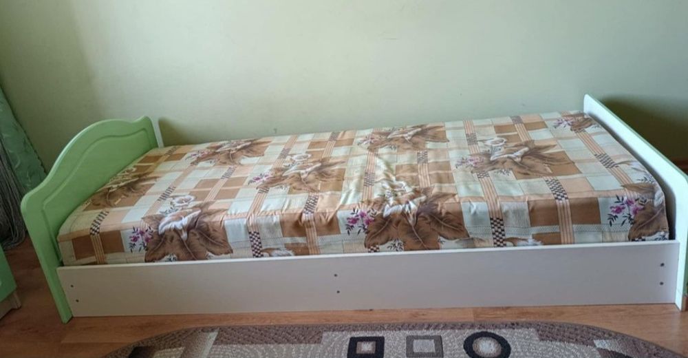 Стінка дитяча. Підходить як для дівчинки так і для хлопчика