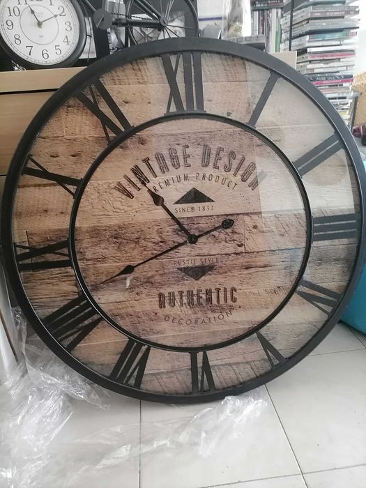Relógio de parede novo