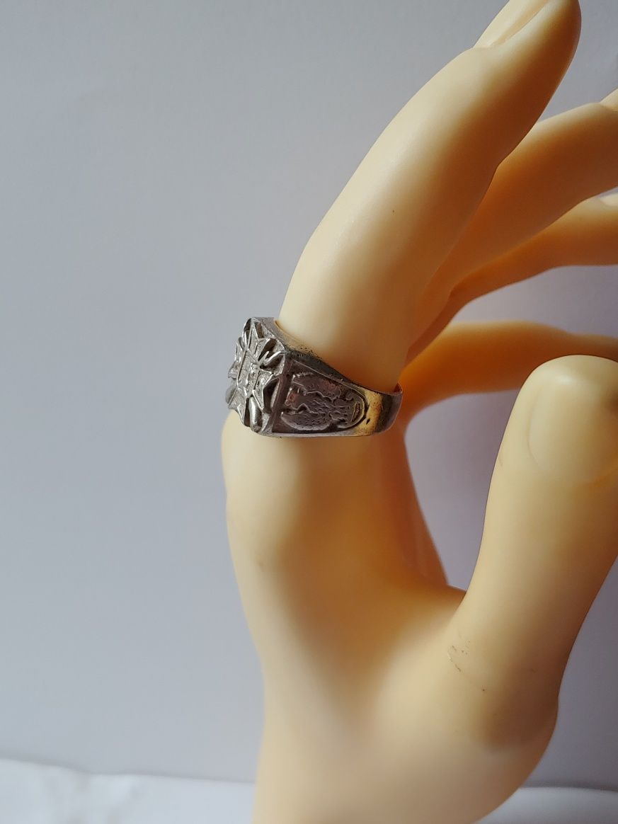 Stary srebrny sygnet męski pierścionek PRL srebro rękodzieło