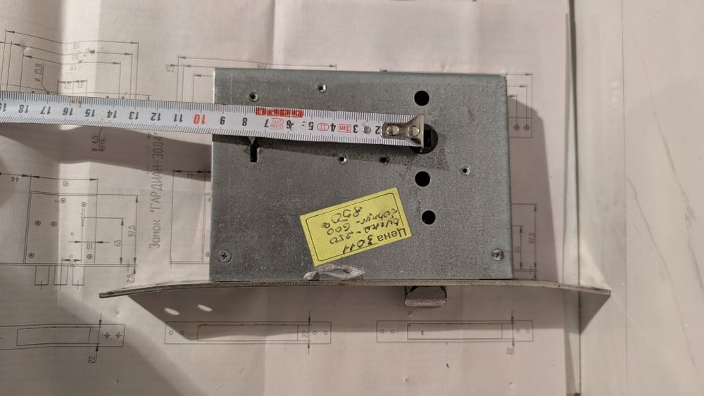 Замок врезной сувальдный Гардиан 30.11 + 30 ключей
