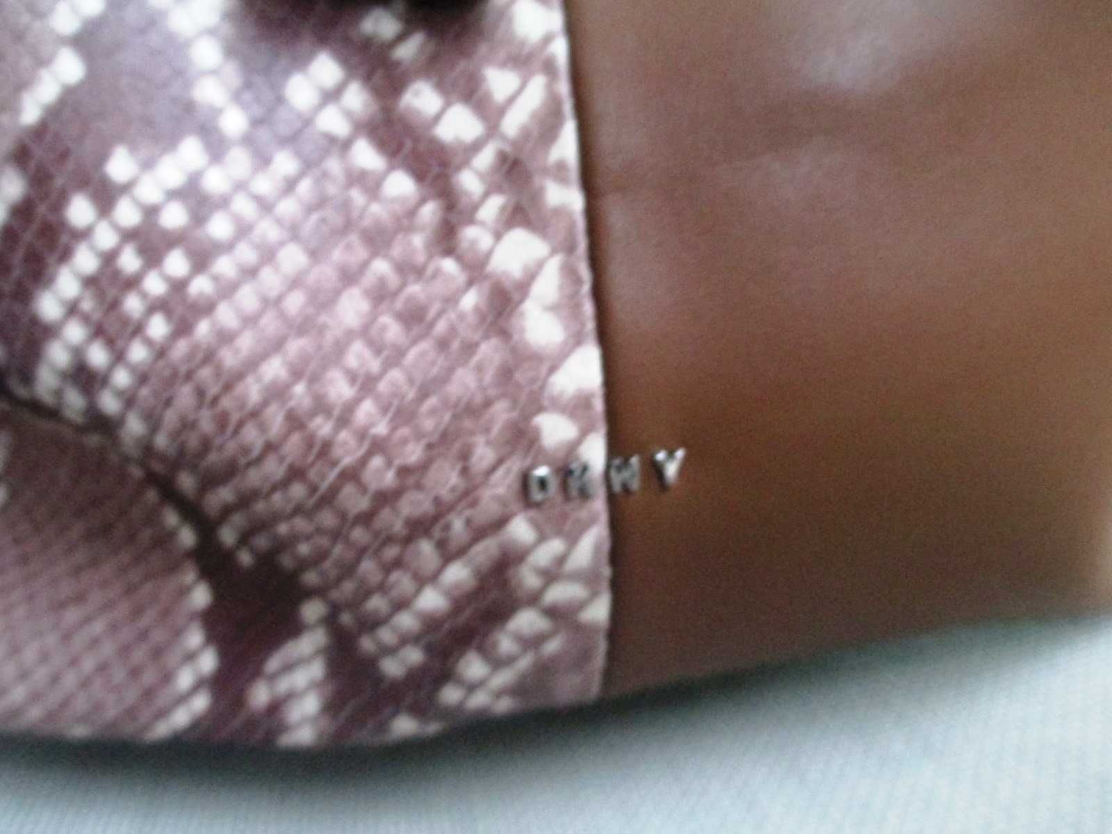 Mala tiracolo DKNY