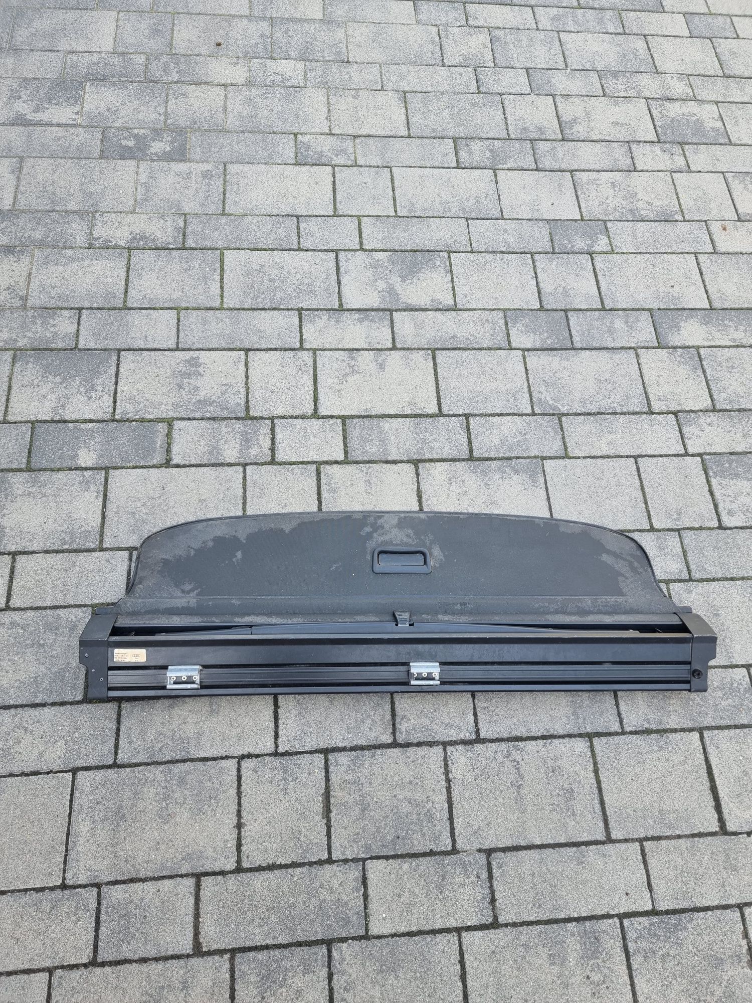 Roleta bagażnika samochodowa Audi A4 Avant B6 B7