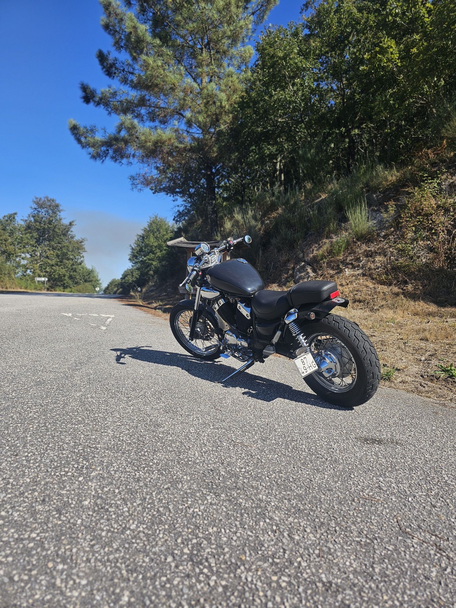Yamaha Virago XV 535.