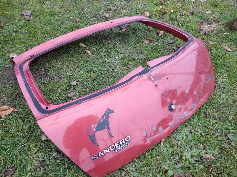 Кришка багажника до Dacia Sandero Stepway