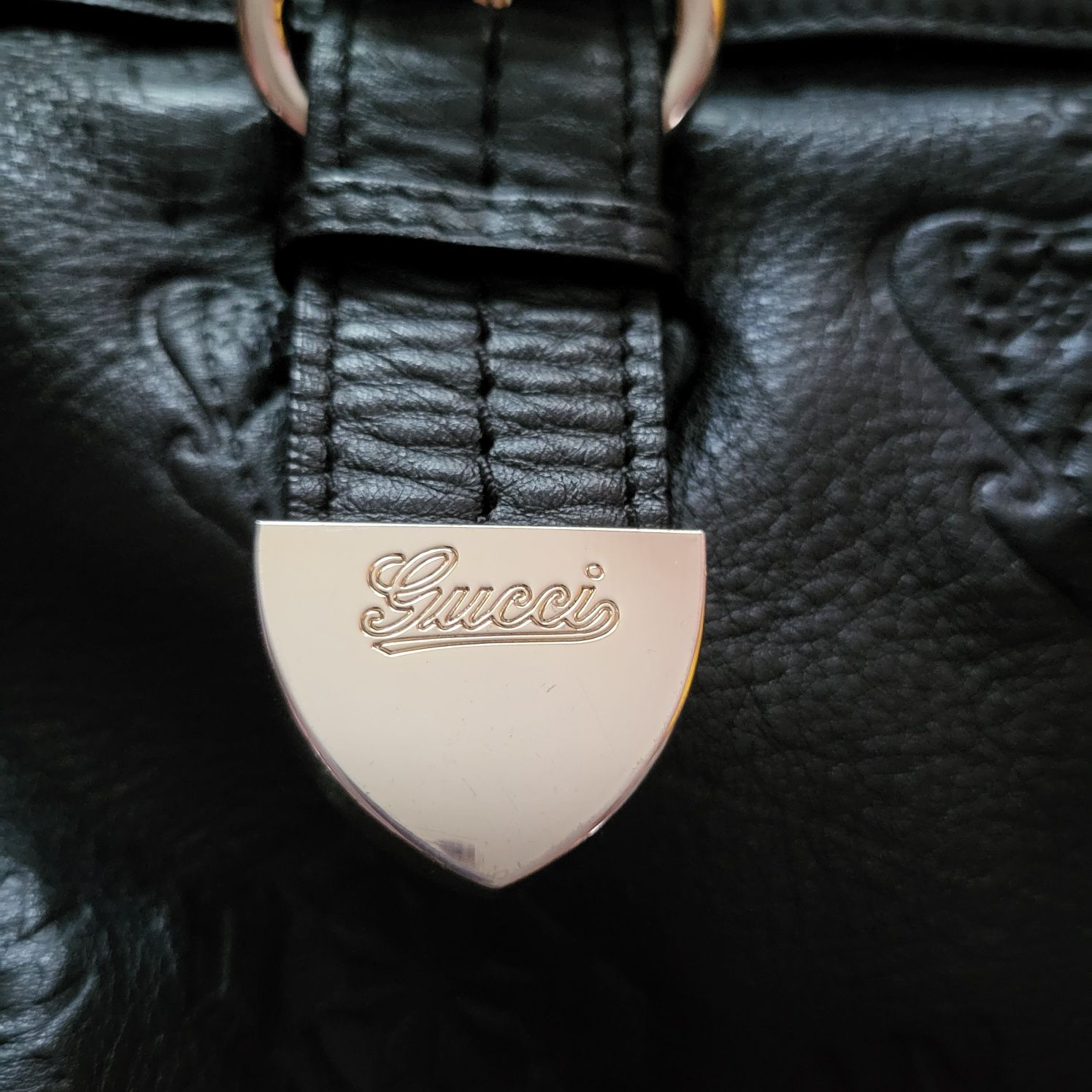 Сумка Gucci  оригинал.натуральная кожа