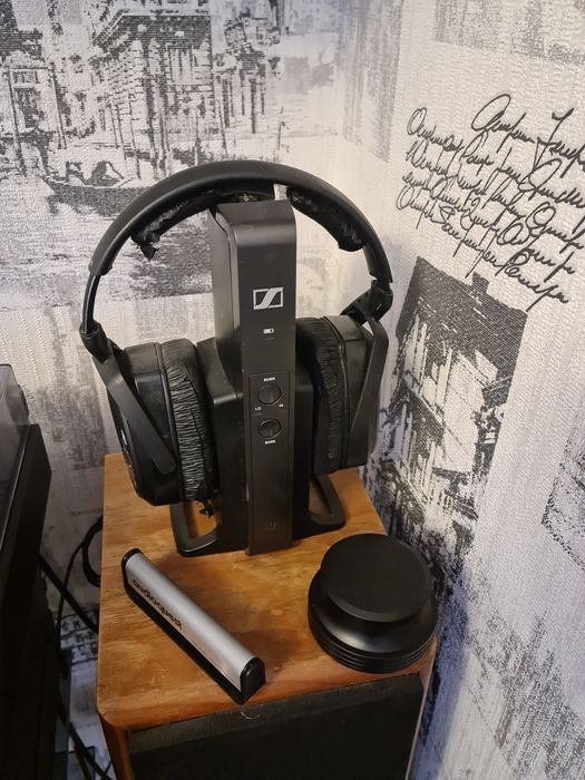 Продам наушники SENNHEISER TR 175