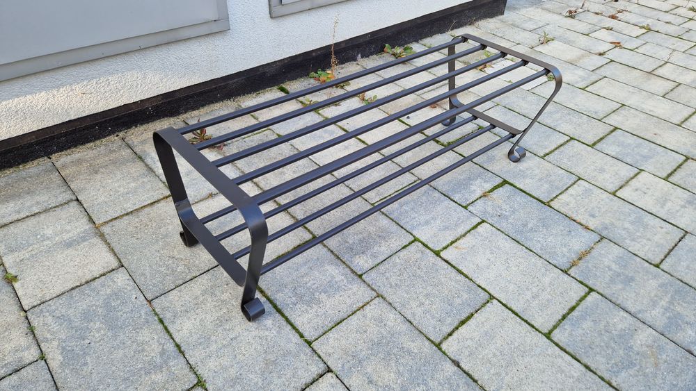 Stalowa półka na buty IKEA PORTIS