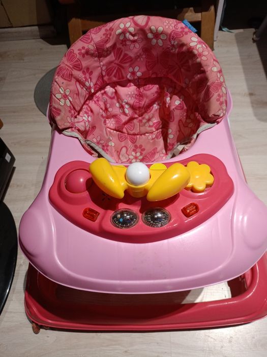 Chodzik dla dziewczynki