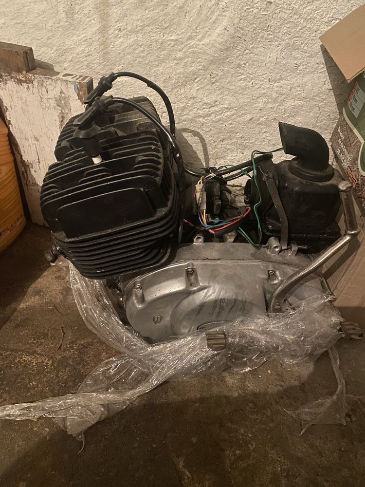 Двигун Юпітер 5 з CDI запалюванням