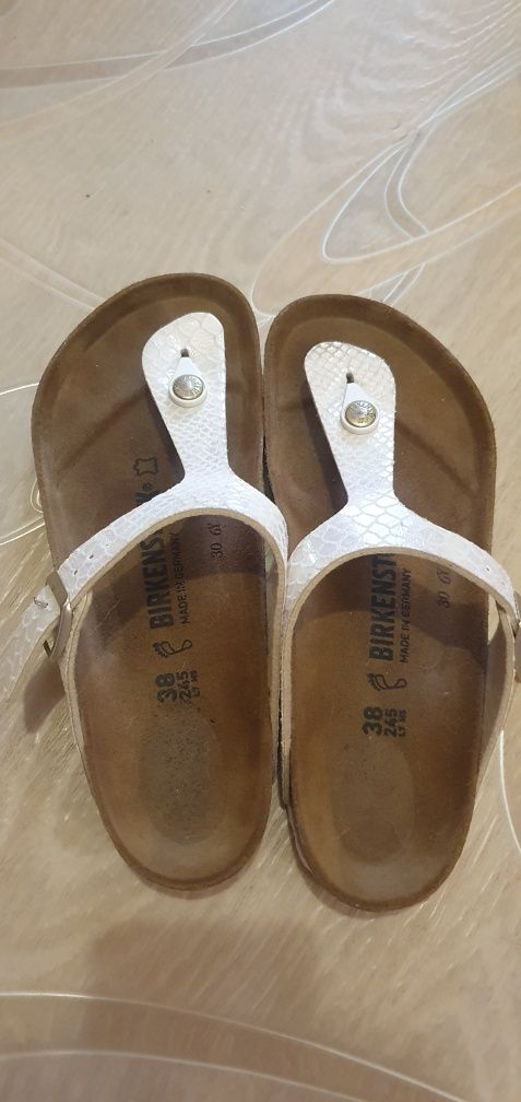 Шлепки ортопедические Birkenstock оригинал р.39 состояниe новые