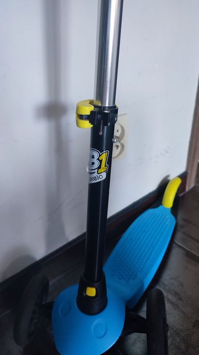 Hulajnoga trzy kołowa oxelo b1