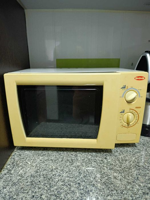 Microondas Becken