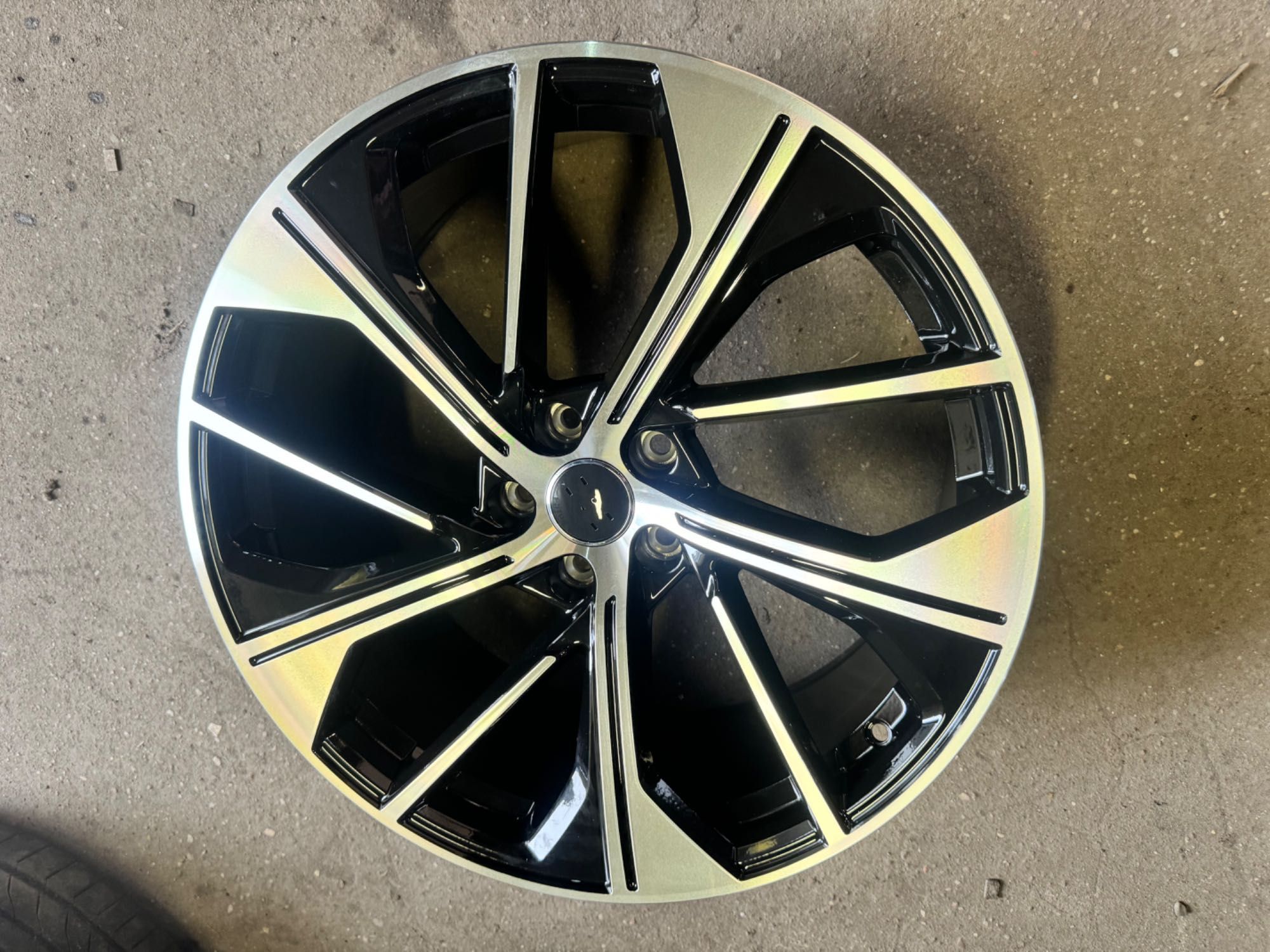 Alufelgi 20 Black Machined 5x112