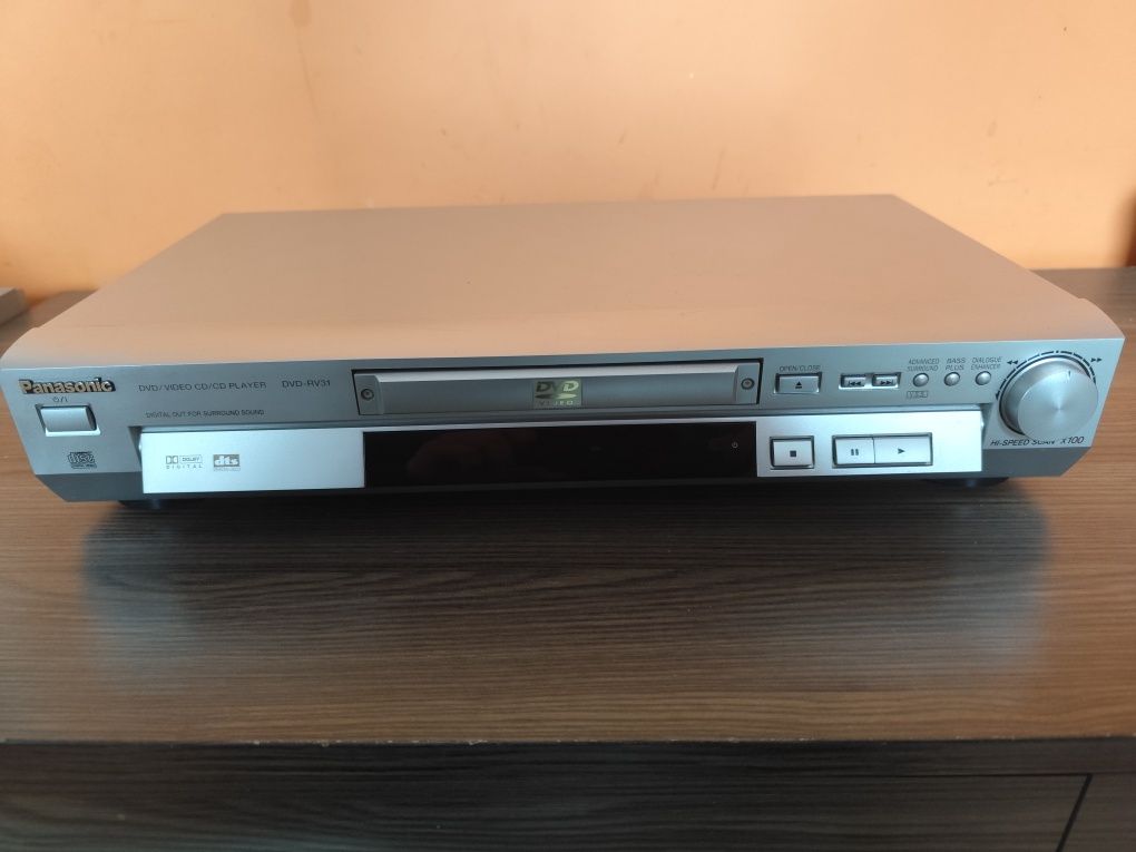 Panasonic CD  DVD-RV31 Uszkodzone
