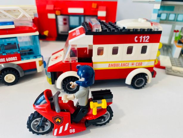 Legos - Hospital + Bombeiros