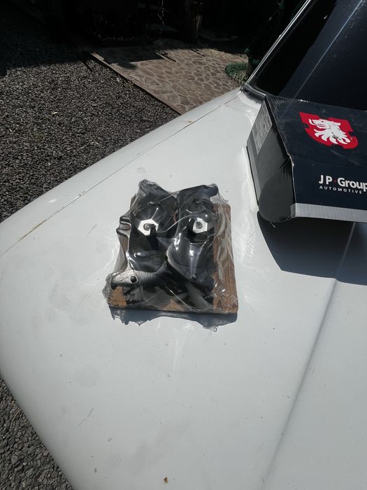 ступиці. супорта. тормозні диски Mercedes ML320 W163