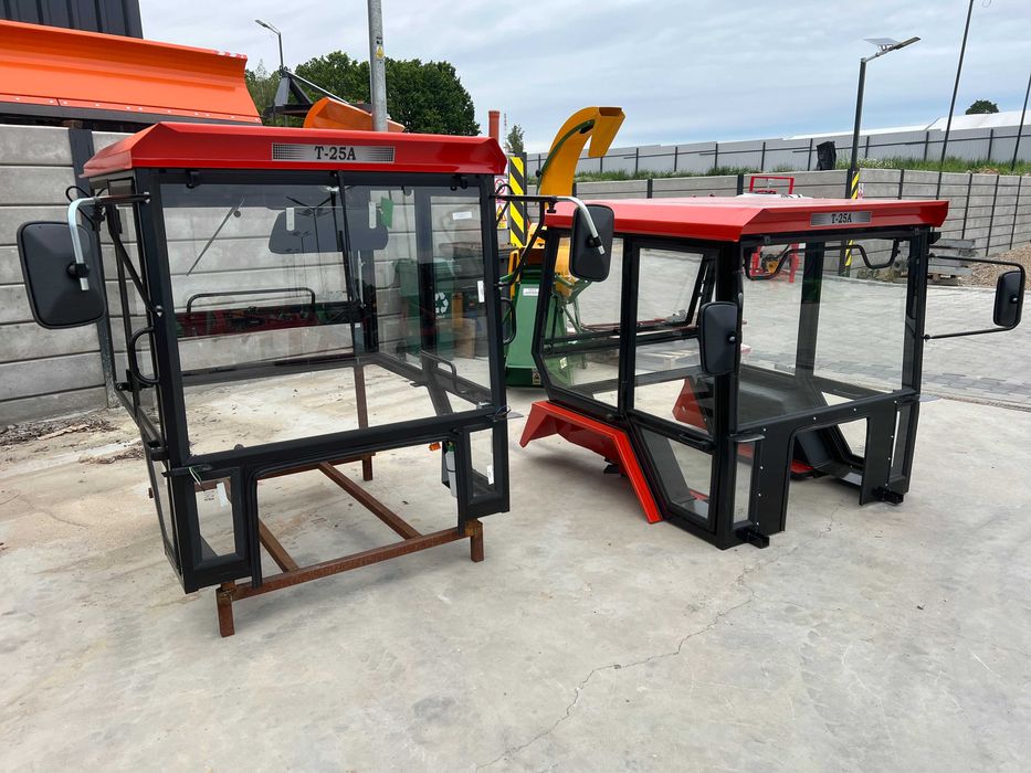 Kabina ciągnikowa Ursus C330 C360 MF235 MF255 T25 +wycieraczka --RATY-