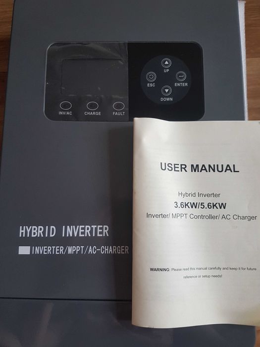 Інвертор гібридний FCHAO 5.6KW 48V