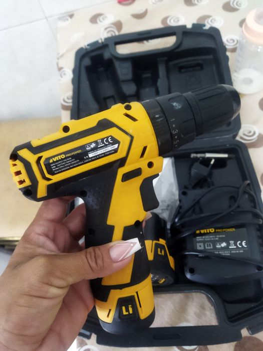 Aparafusadora 12v c/função martelo