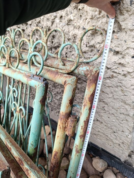 Stare ogrodzenie PRL + brama i furtka