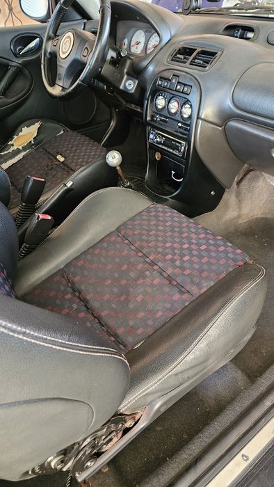 MG ZR 2.0dT 100cv
