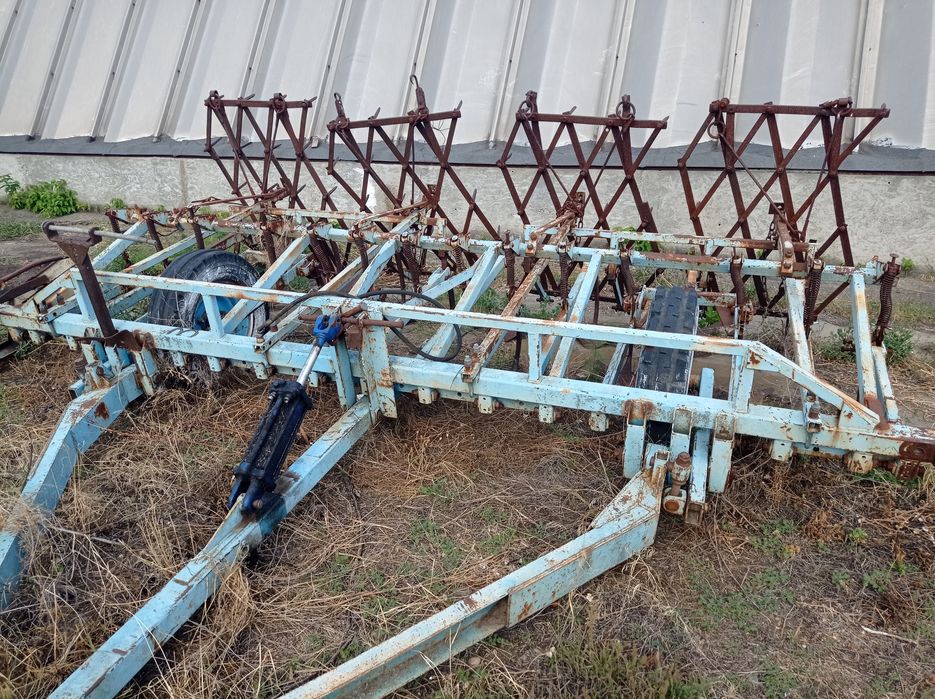 Культиватор  КПС 4.2   3 ряда