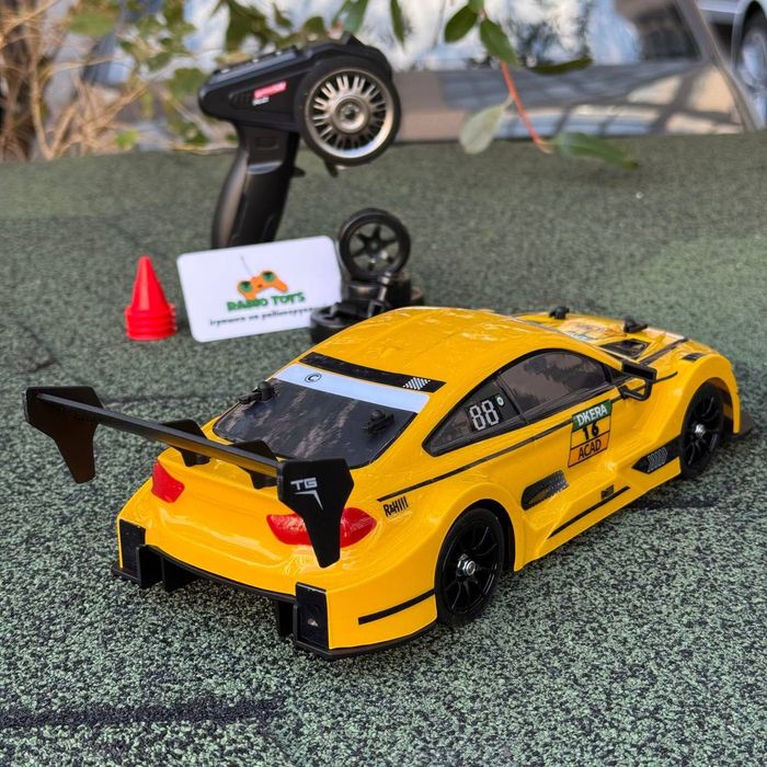 Дрифт машинка на радиоуправлении BMW M3 желтая - 30 км/ч | БМВ дрифт