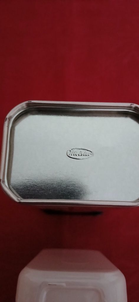Lata + frasco Egeo Choc, vazios